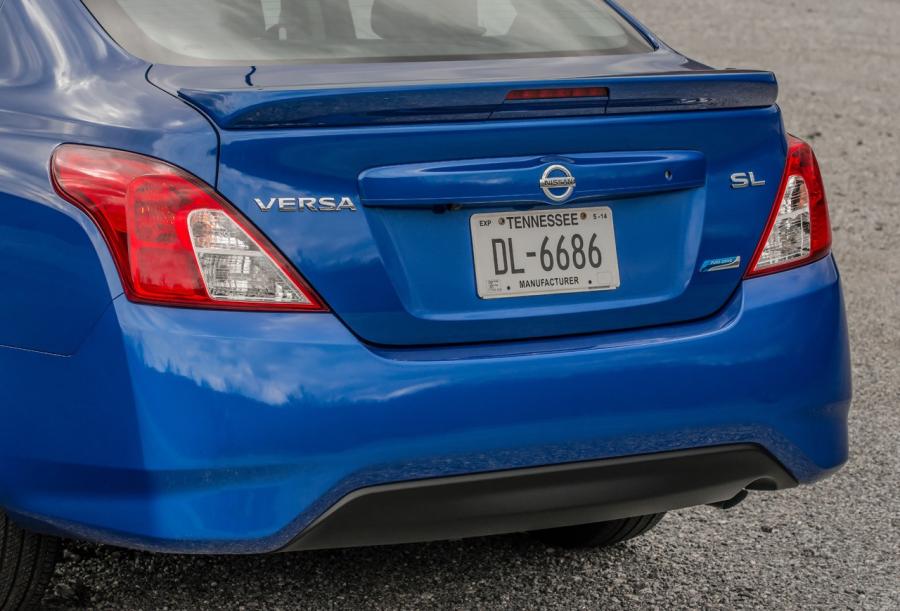  Nissan Versa Sedan 2014 года  (фото 21 из 22)